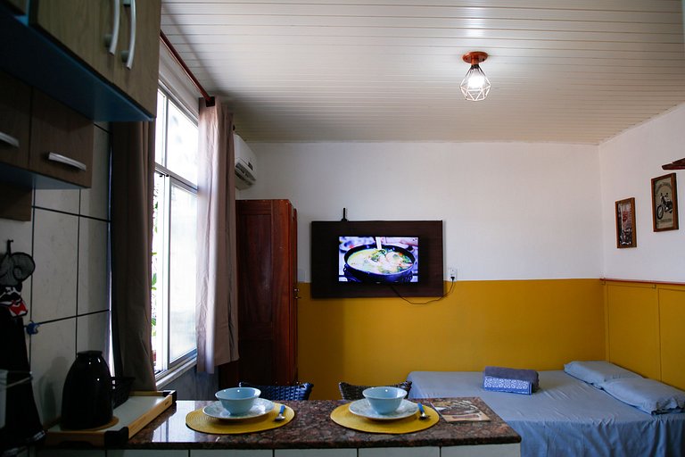 Whole Studio next to Parque da Cidade/Hangar