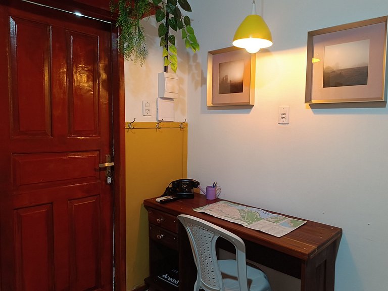 Whole Studio next to Parque da Cidade/Hangar