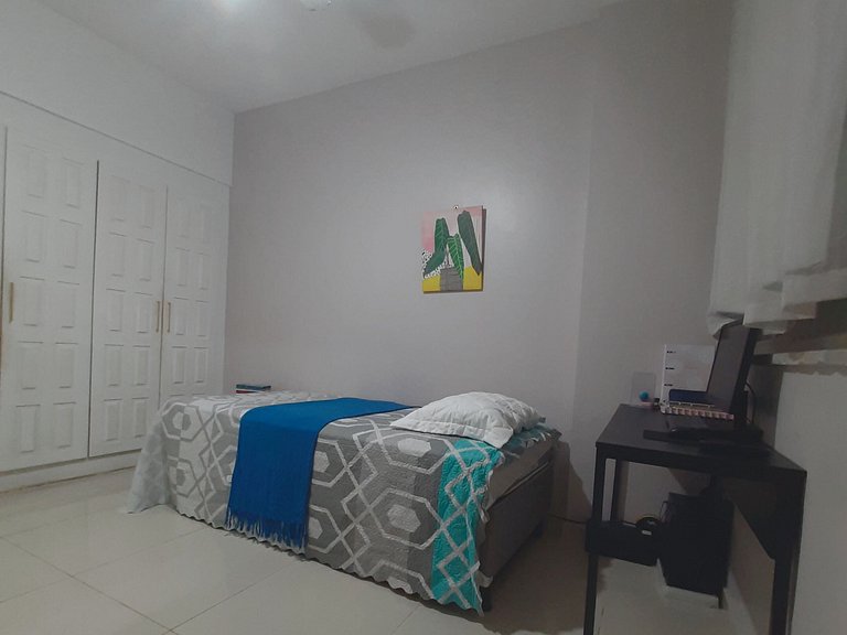 Between Doca and Parque da Cidade - Up to 3 People